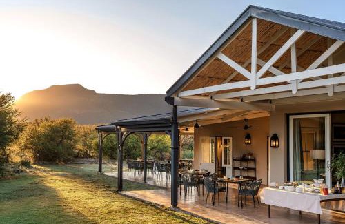 Blue Crane Route Cabina | Samara Karoo Reserve