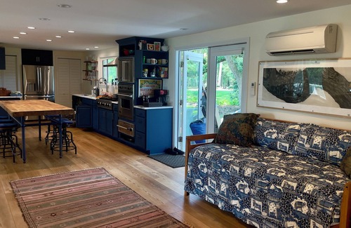 Beaufort Cabaña | Sams Point Retreat-pet friendly, gorgeous water views!