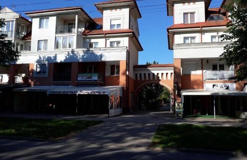 Hajduszoboszlo Apartamento | SaMuci Apartman