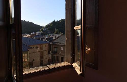 Villafranca del Bierzo Casa | San Nicolas el Real