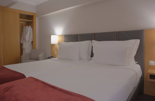 Sao Sebastiao da Pedreira Hotel | SANA Reno Hotel