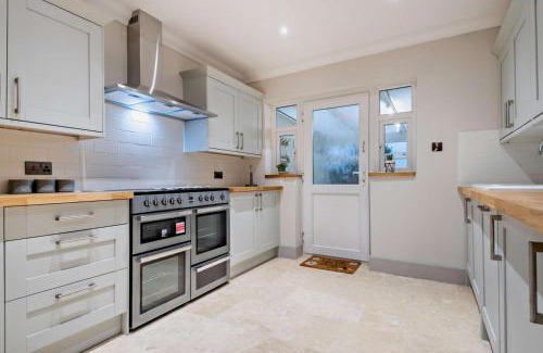 East Dereham Casa | Sanabrin and Little Brin