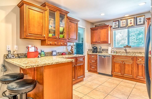 Laurel Hill Casa | Sand and Spur *Beach on a Budget*