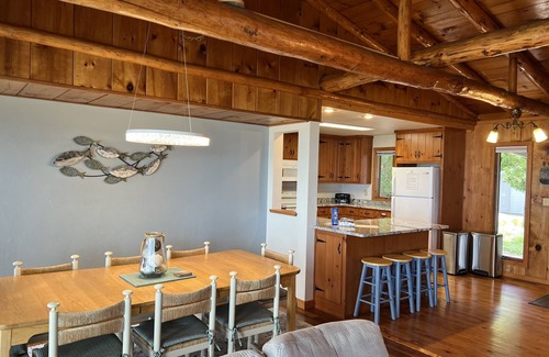 Sturgeon Bay Casa | Puerta Condado Sand Beach Lake House * Ropa de cama incl. * Ubicación privilegiada en la playa * Kayaks