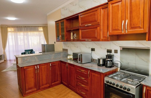 Entebbe Cama Y Desayuno | Sand Grains Residences 006