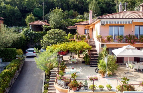 Donji Kraj Apartamento | Sandalj by Interhome