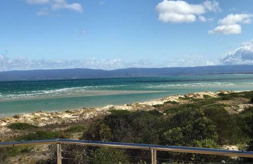 Coles Bay Casa | Sandbar Beach House