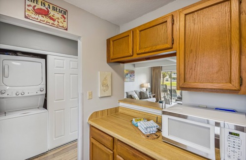 Holiday Isle Condominio | Sandpiper Cove 3104 2 Bedroom Condo by RedAwning