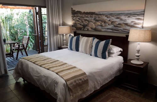 St. Lucia Casa | Sandpiper Guest House