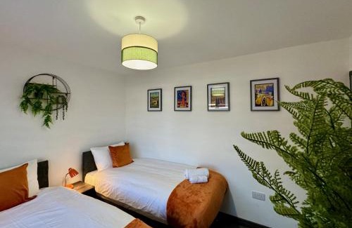 Cleethorpes Casa | Sandringham House - Great for Contractors or Family Holidays