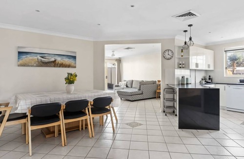 The Entrance North Casa | Sandy Serenity Pet Friendly