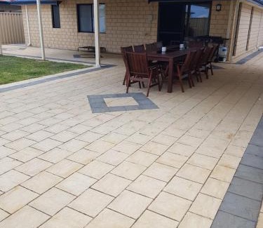 Dalyellup Casa | Sandy Toes and Sunsets Beach House