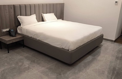 Nadiad Hotel | SANGATH BANQUET & RESORT