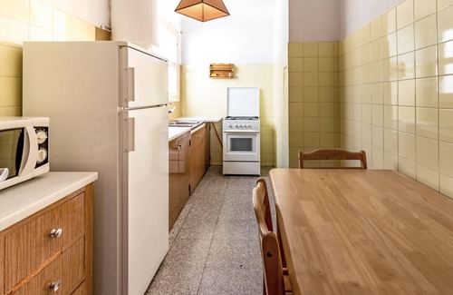 Llanca Apartamento | Sant Genís 19 - ático con terraza y vistas