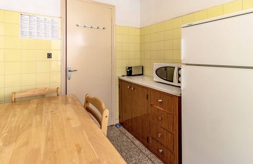Llanca Apartamento | Sant Genís 19 - ático con terraza y vistas