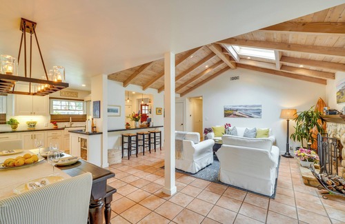 Santa Barbara Cabaña | Santa Barbara Vacation Rental w/ Pool & Hot Tub!