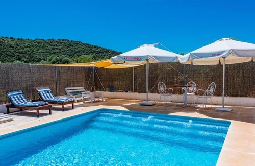 Villamartin Casa | Santa Catalina Villamartín by Ruralidays