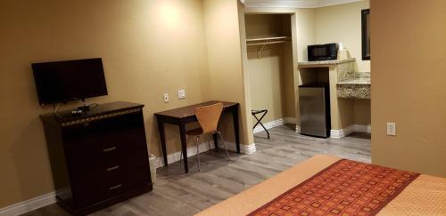 Huntington Park Hotel | Santa Fe Inn Los Angeles