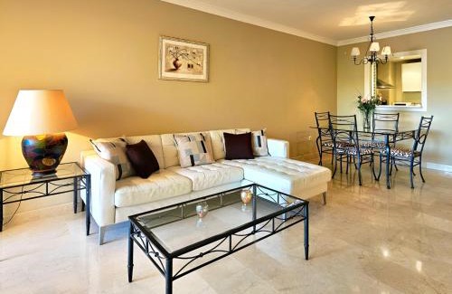 Ciudad Universitaria Apartamento | Santa María Sol & Golf by Lica Homes