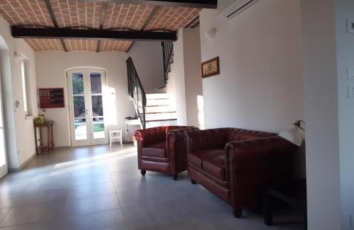 Minerbio Cama Y Desayuno | SANTA MARIA DI LORGANA