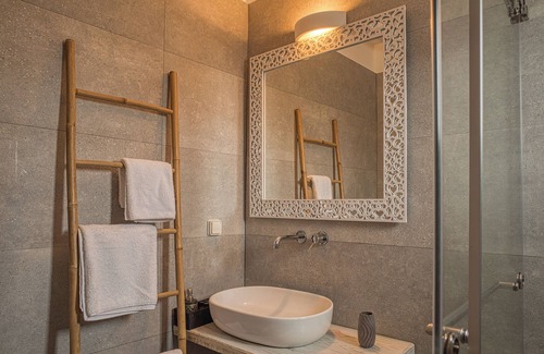 Ornos Casa | Santa Maria Hotel