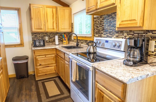 Christmas Casa | Santa's Shack Triplex - near Pictured Rocks