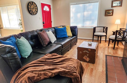 The Villas Casa | Santana Row 3BR Stay – Heart of Silicon Valley