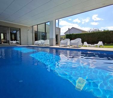 Sanxenxo Casa | Sanxenxo Casa Rial 47 con PISCINA CLIMATIZADA