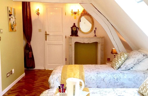 Elincourt-Sainte-Marguerite Cama Y Desayuno | Sarah Room: Maison Elincourt B&B/ Bed and Breakfast and Spa + breakfast + Spa