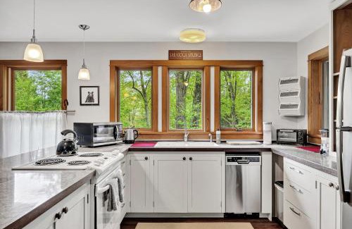 Rotterdam Junction Casa | Saratoga Guest House