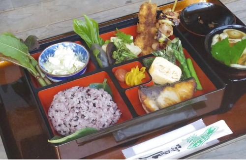 Kamiyama Casa | Sarayas main house 150yearold traditional house / Myouzai-gun Tokushima
