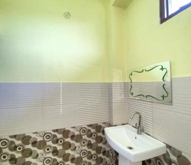 Dharamshala Casa | Sarjeevan Guest House