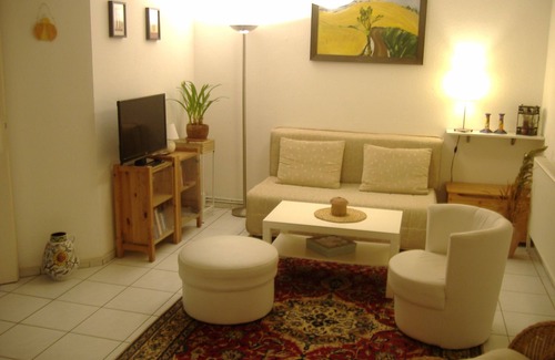 Farmsen - Berne Apartamento | Sasel-Berne: Very quiet location, vacation in a detached house