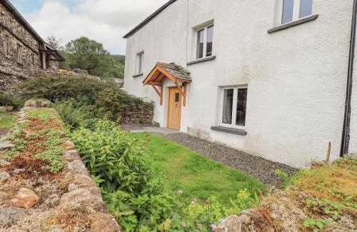 Satterthwaite Casa | Satterthwaite Farmhouse - Sleep 8