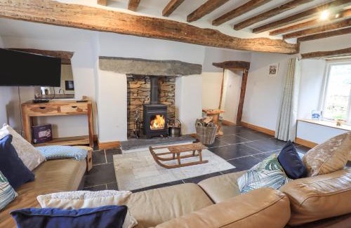 Satterthwaite Casa | Satterthwaite Farmhouse - Sleep 8