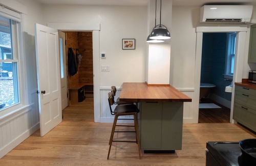 Brattleboro Casa | Sauna and Mountain Views, the Perfect Cozy Vermont Getaway