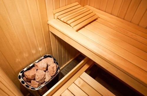 Besarabka Apartamento | Sauna, Big Jacuzzi , Khreshchatyk apartments