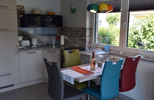 Fuhlendorf Casa | Sauna, hidromasaje, chimenea, 3TV, WiFi, 2 habitaciones, SKY TV, terraza, ÚLTIMO MINUTO