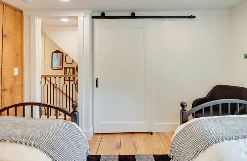 Stroudsburg Casa | Saylorsburg Home w/ Fire Pit & Hiking Trail Access