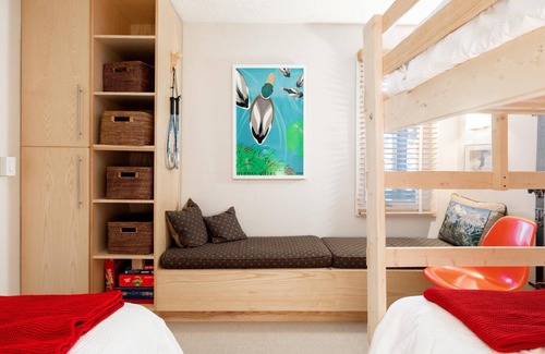 Park Forest Estates Condominio | Scandi Chic Condo near Main Street