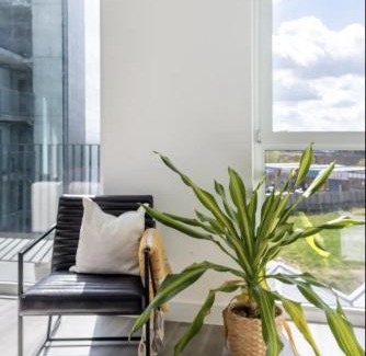 Stratford Apartamento | Scandi Style Flat in London with Private Terrace