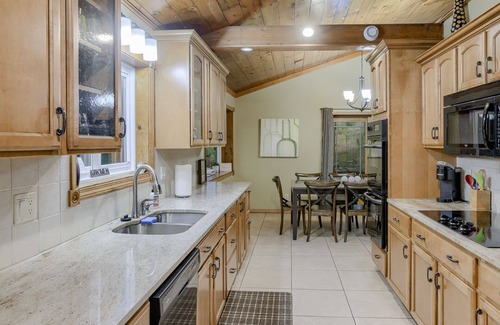 Fort Calhoun Casa | Superficie escénica y apartada cerca de Omaha sentado en 20 acres