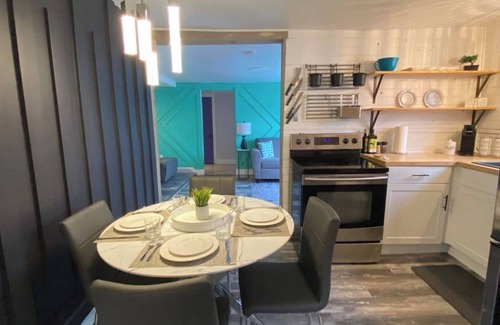 Quidi Vidi Casa | Scenic Bliss In Quidi Vidi Sleep4 + New Hot Tub