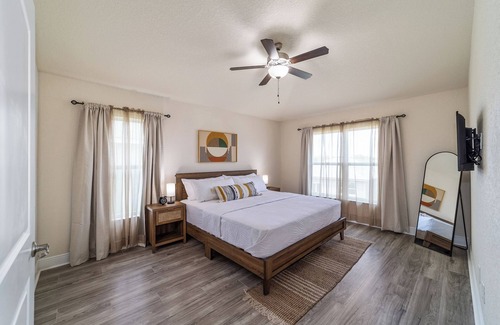 Fellowship Villa | Scenic Getaway - Close to Hikes & Sites