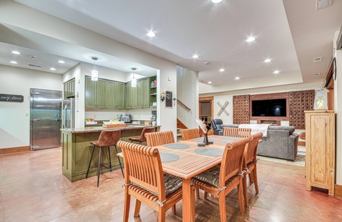 Easley Casa | Scenic Getaway w/ Fire Pit & Grill in Columbia!