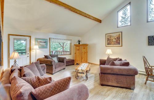 Rexford Casa | Scenic Kootenai Forest Home with Outdoor Living Area