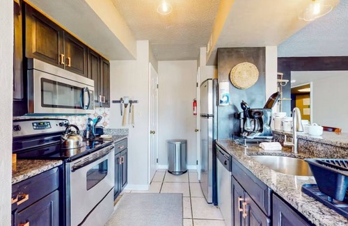 Lake Harmony Condominio | Scenic Lakefront Condo – Convenient to Jim Thorpe & Hickory Run Hiking