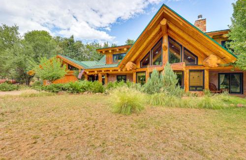 Payson Casa | Scenic Payson Cabin! Fireplace and Wraparound Patio