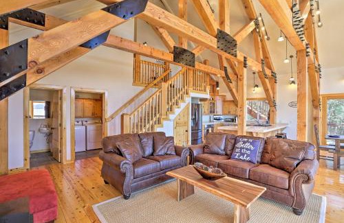 Susanville Casa | Scenic Susanville Cabin with Deck on Eagle Lake