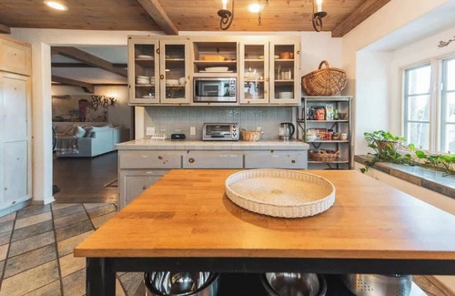 North Arroyo Casa | Scenic Villa W/Pool, Hot tub&Amazing Views of NASA